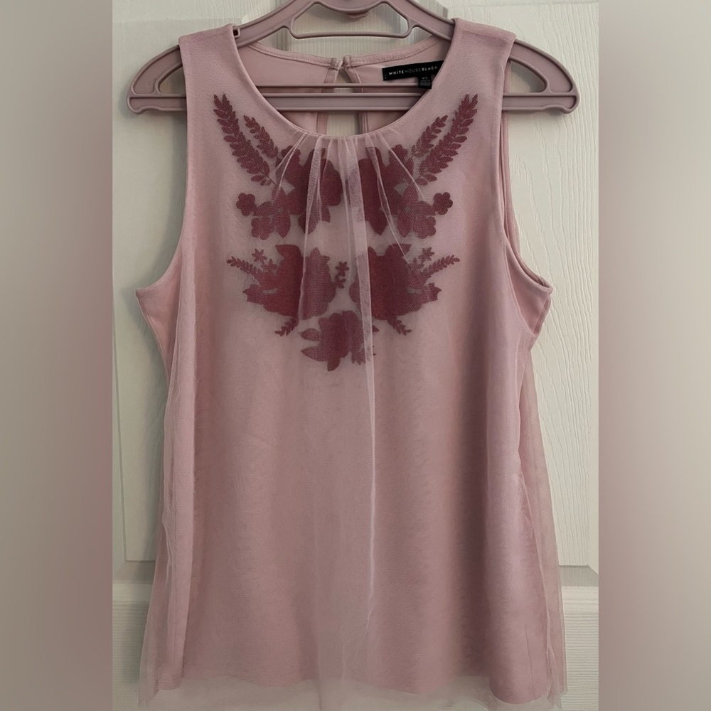 White House Black Market size XS tank